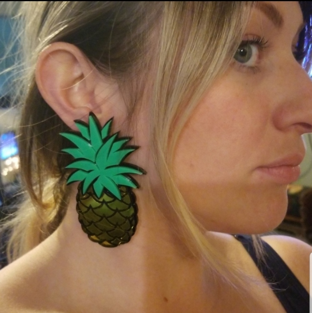 Pineapple Earrings FAV! 🍍🍍
